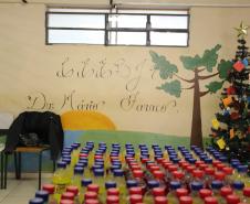 “Natal no Cárcere” leva músicas, orações e lanches aos presos da RMC