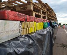  Polícia Rodoviária encontra 3,5 toneladas de maconha escondida em carga de paletes no Noroeste do estado 