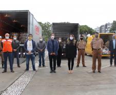 Mais de 20 toneladas arrecadados pela SESP são entregues ao Projeto Cesta Solidária, do Governo do Paraná