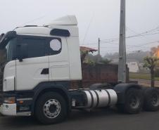 Em ações distintas, 7º Batalhão recupera um caminhão roubado e encaminha duas pessoas, no Noroeste do Paraná