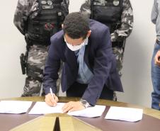 Assinatura de termo entre SESP, BOPE e prefeitura de Piraquara