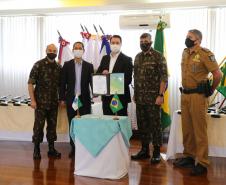 ​Paraná recebe 100 fuzis do Exército para reforçar segurança pública