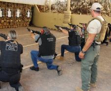 Polícia Civil promove curso de atualização de armamento e tiro em Cascavel