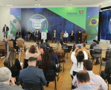  Paraná terá 215 colégios cívico-militares, maior programa do Brasil