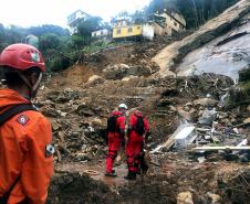 O impacto do desastre foi muito grande, diz paranaense que ajudou no apoio a Petrópolis