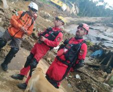 O impacto do desastre foi muito grande, diz paranaense que ajudou no apoio a Petrópolis