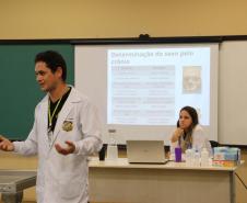 Peritos ministram curso sobre antropologia forense na Universidade da Integração Latino-Americana (UNILA)