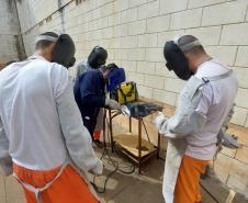 Polícia Penal realiza curso de soldador para detentos em penitenciária de Cascavel