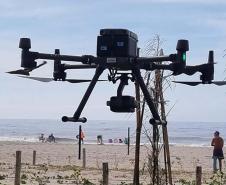 Após teste no feriado, Estado vai usar drones para ajudar bombeiros em salvamentos