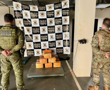 Policiais militares do Batalhão de Fronteira apreendem 110 kg de maconha em Guaíra