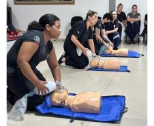 Policiais penais recebem treinamento de primeiros socorros do SAMU