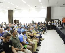 Profissionais contratados para o Verão Maior Paraná vão auxiliar população afetada pelas chuvas