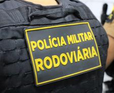 PMPR prende duas pessoas por tráfico de drogas e apreende uma arma de fogo em Matinhos na Operação Verão Maior Paraná Seguro