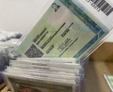 Após antecipar mudança, PCPR já emitiu 130 mil Carteiras de Identidade Nacional