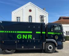 Policiais do BPRONE da PMPR trocam experiências com Guarda Nacional de Portugal