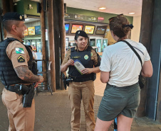 PMPR participa de nova campanha de segurança ao turista em Foz do Iguaçu
