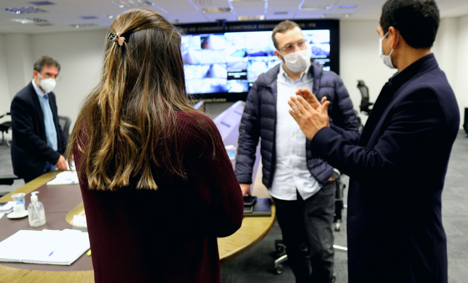 Secretário da segurança recebe deputado federal Filipe Barros