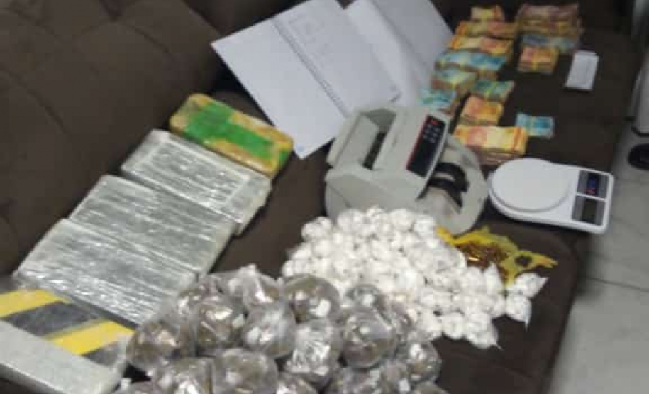 Megaoperação Enoch da Polícia Militar desmantela organização criminosa na CIC e prende 16 pessoas no Paraná e em Santa Catarina