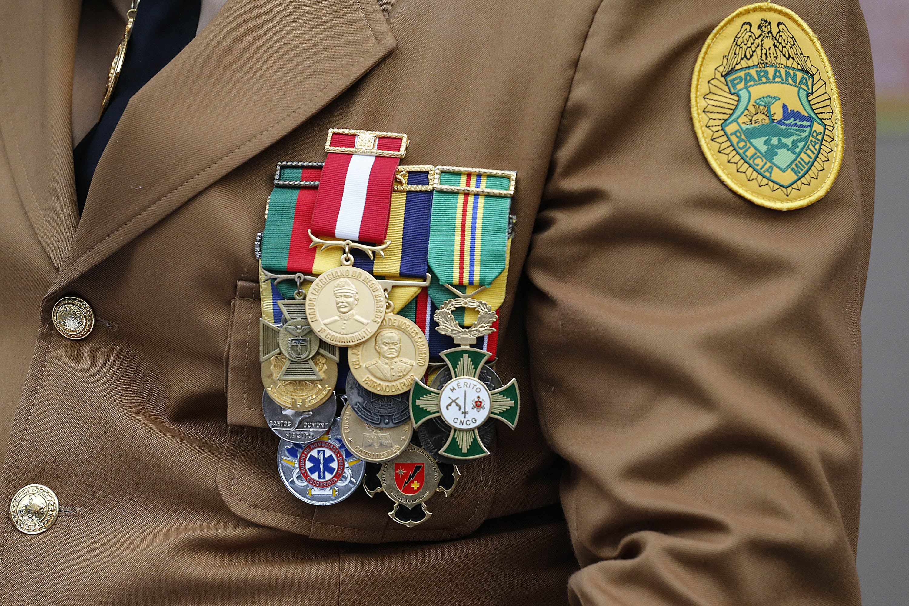 Governador entrega 15 novas viaturas para o Corpo de Bombeiros