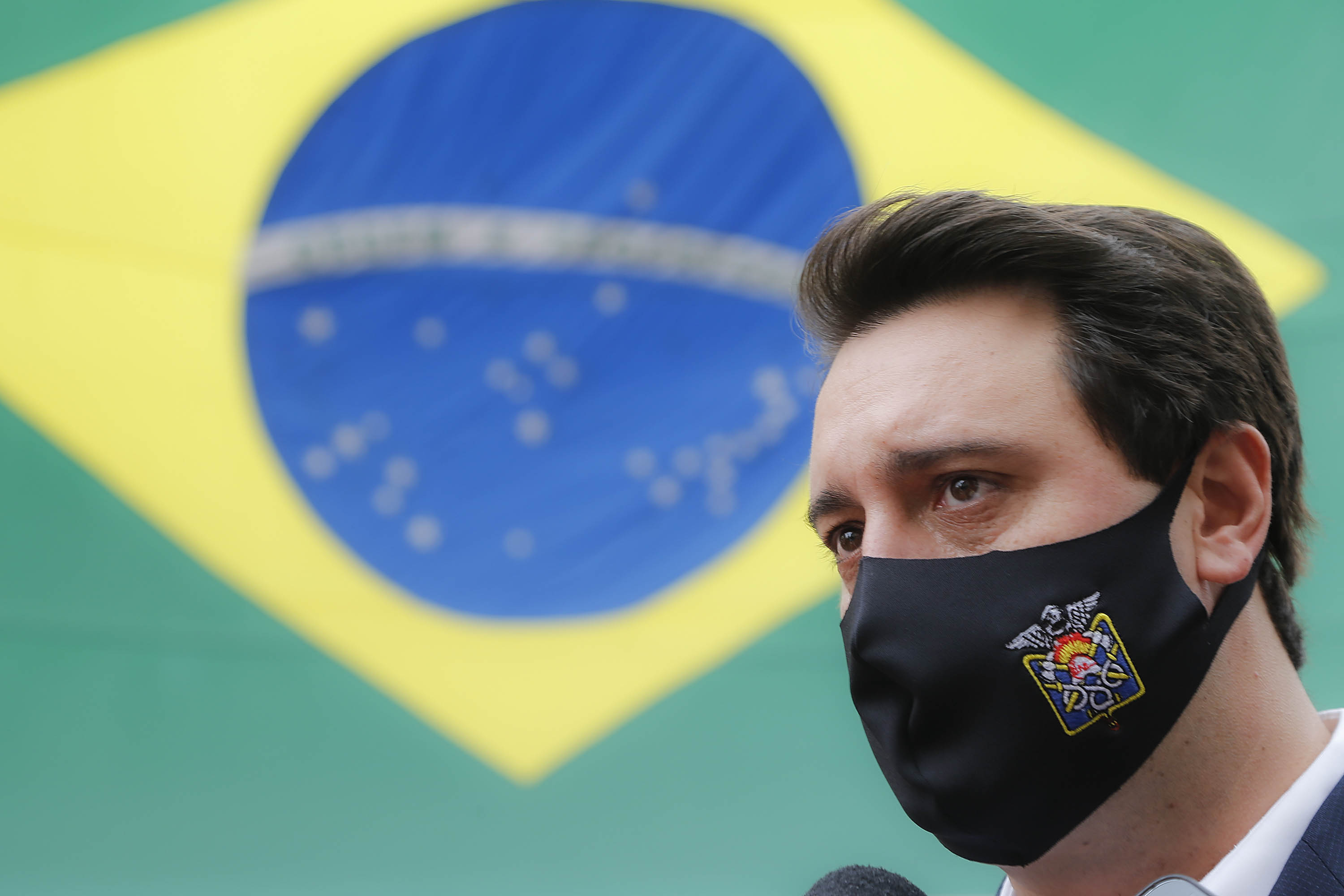 Governador entrega 15 novas viaturas para o Corpo de Bombeiros