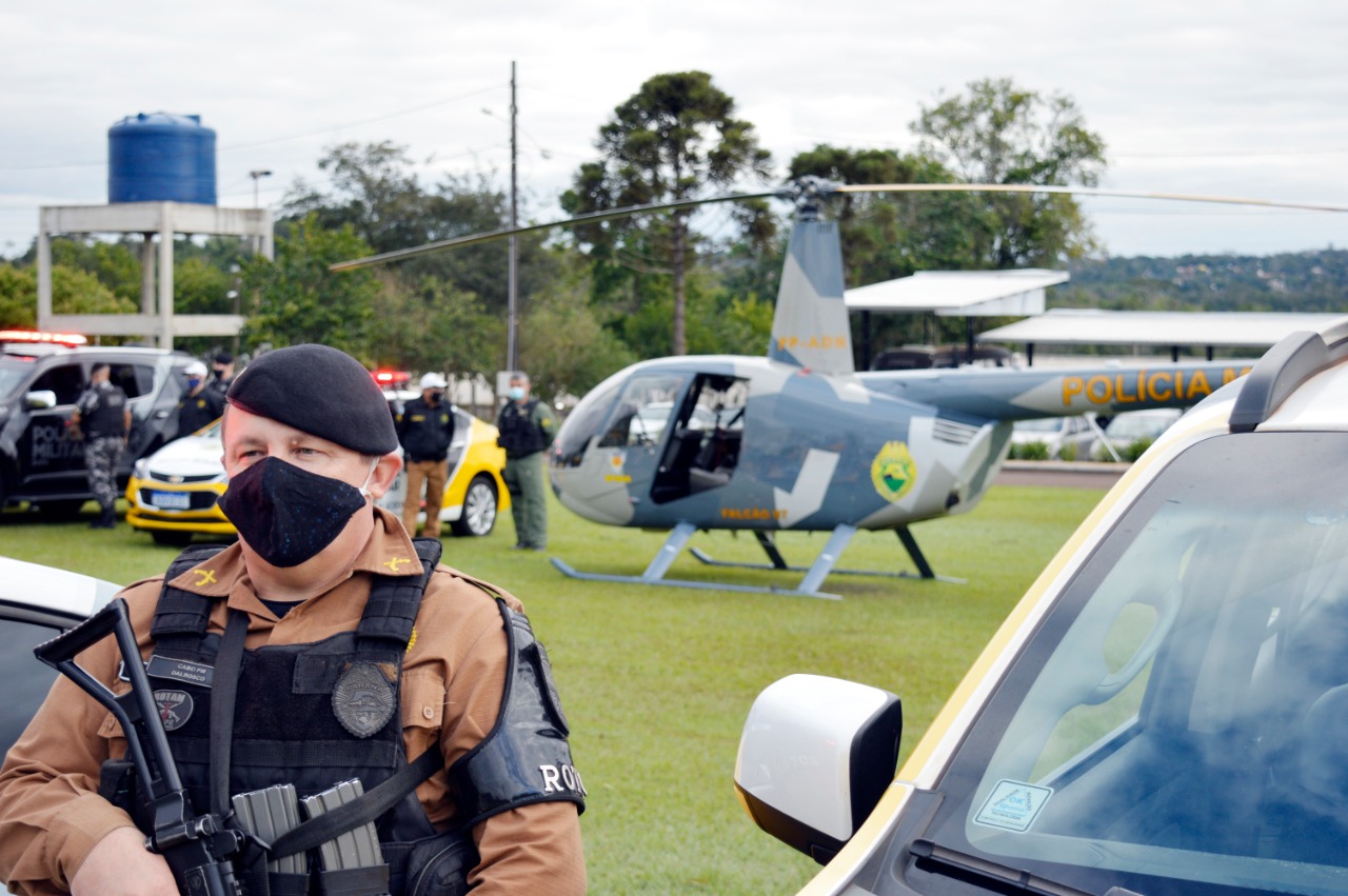 Batalhão da PM apreende contrabando, relógios e armas de fogo pela Operação  Metrópólis
