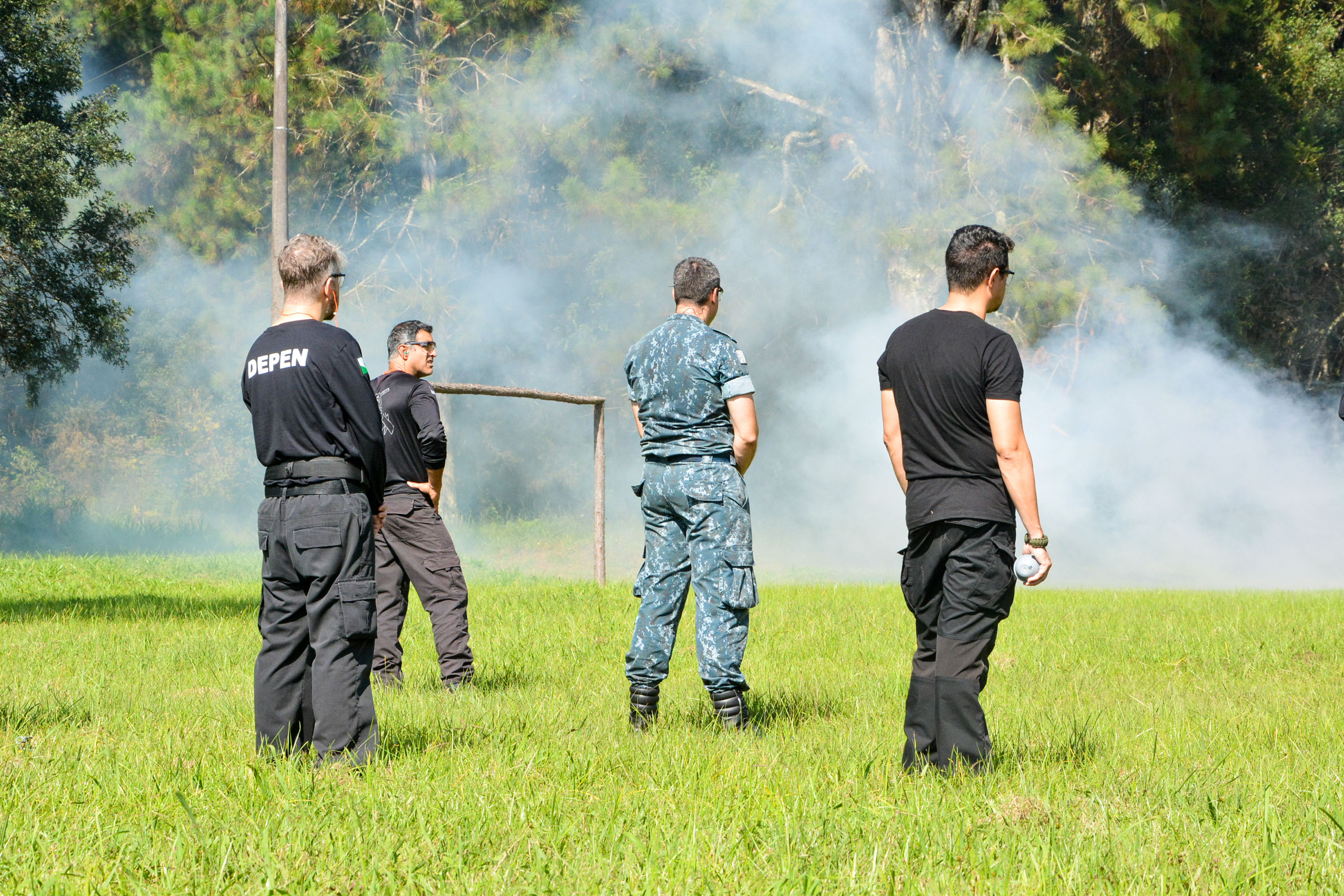 40 policiais penais se formam no Curso de Instrutor de Técnicas não Letais