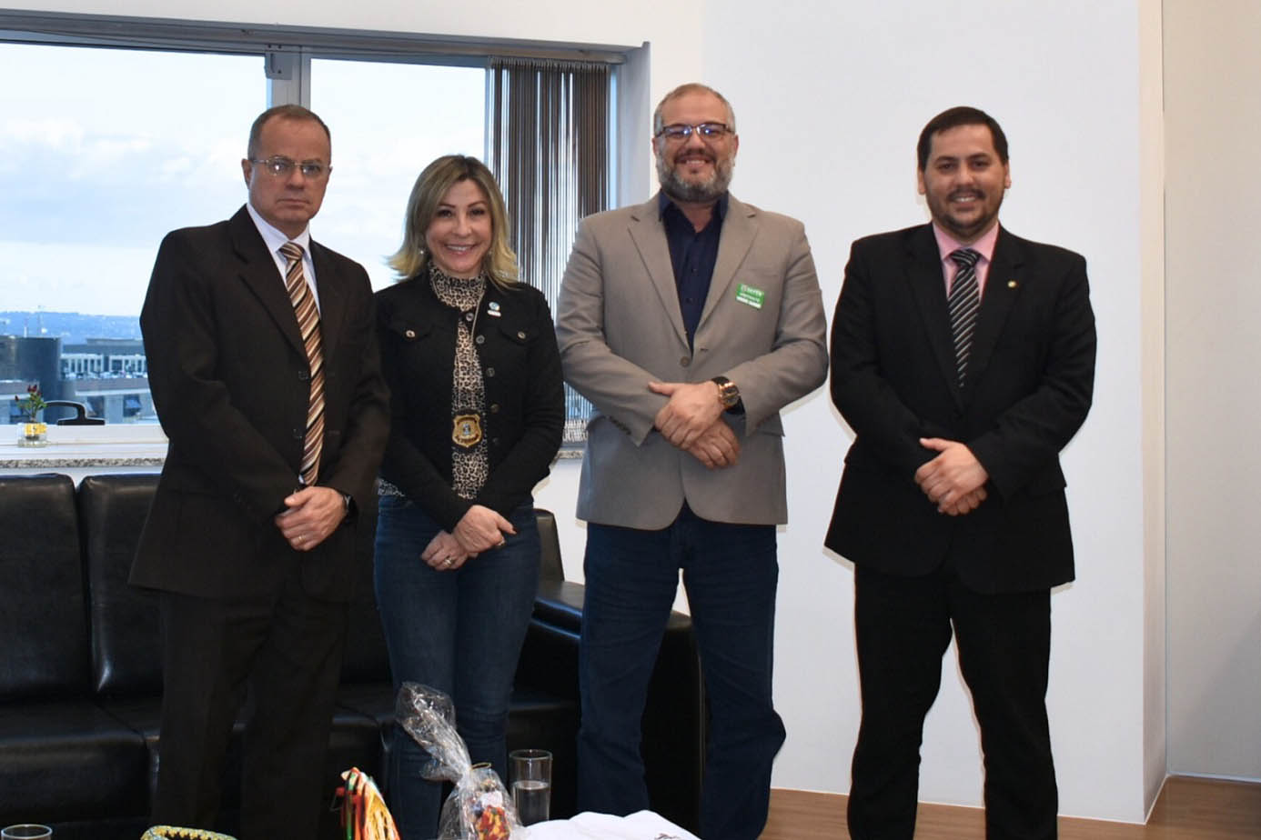 Construção de novas Unidades de Progressão no Paraná são tema de reunião em Brasília