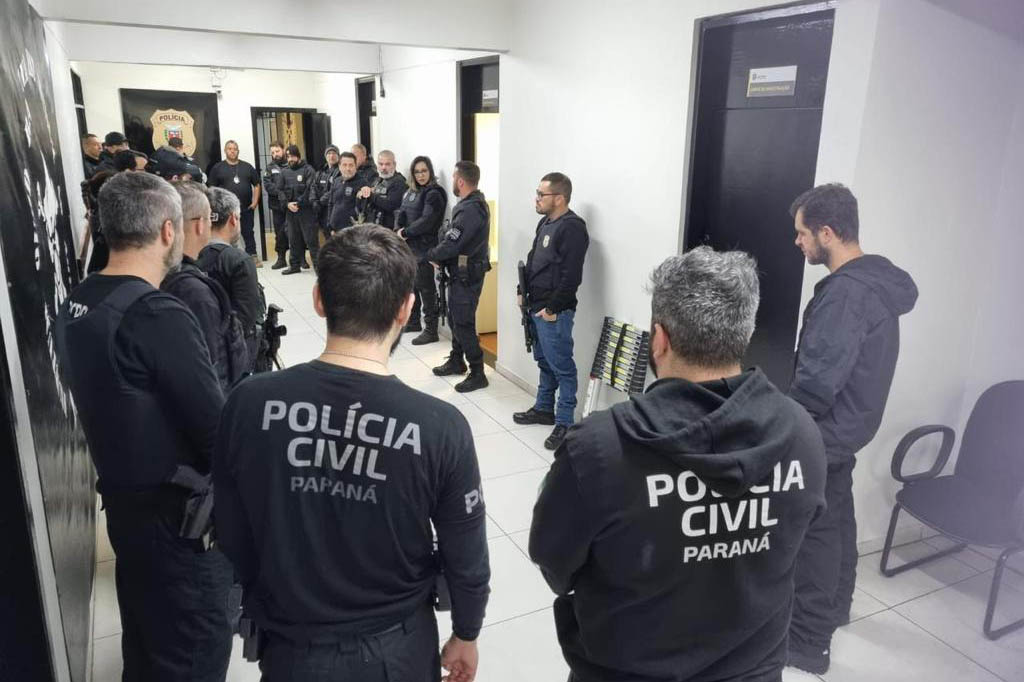 Ação da PCPR mira envolvidos com tráfico de drogas, sequestro e lavagem de dinheiro