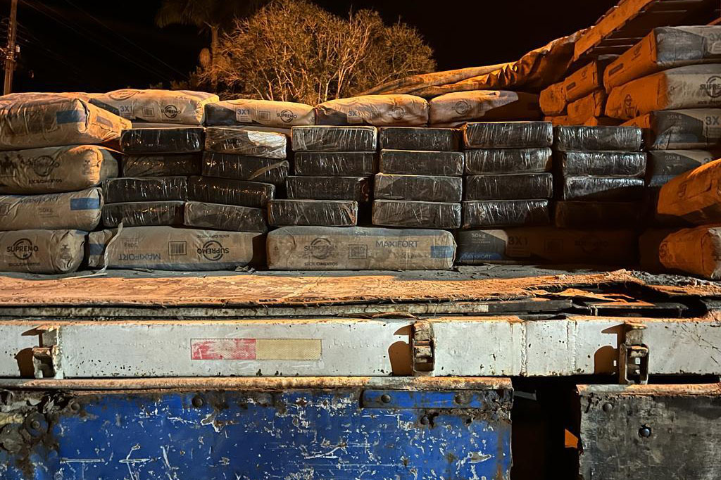 PCPR prende homem com 315 quilos de maconha em Campina Grande do Sul