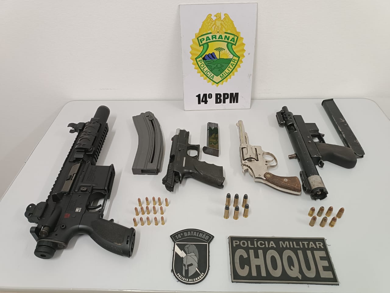 Ação da PM resulta na prisão de quatro homens após tentativa de roubo em Foz do Iguaçu