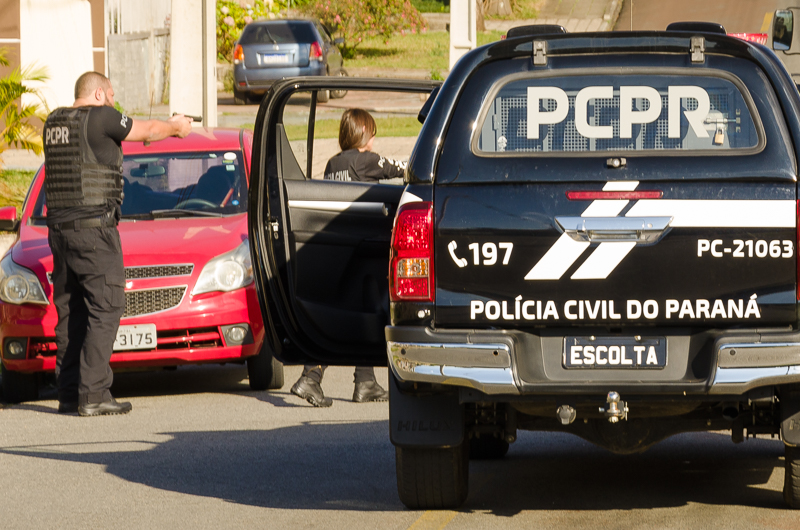 PCPR e GM apreendem 120 quilos de maconha e prende dois homens