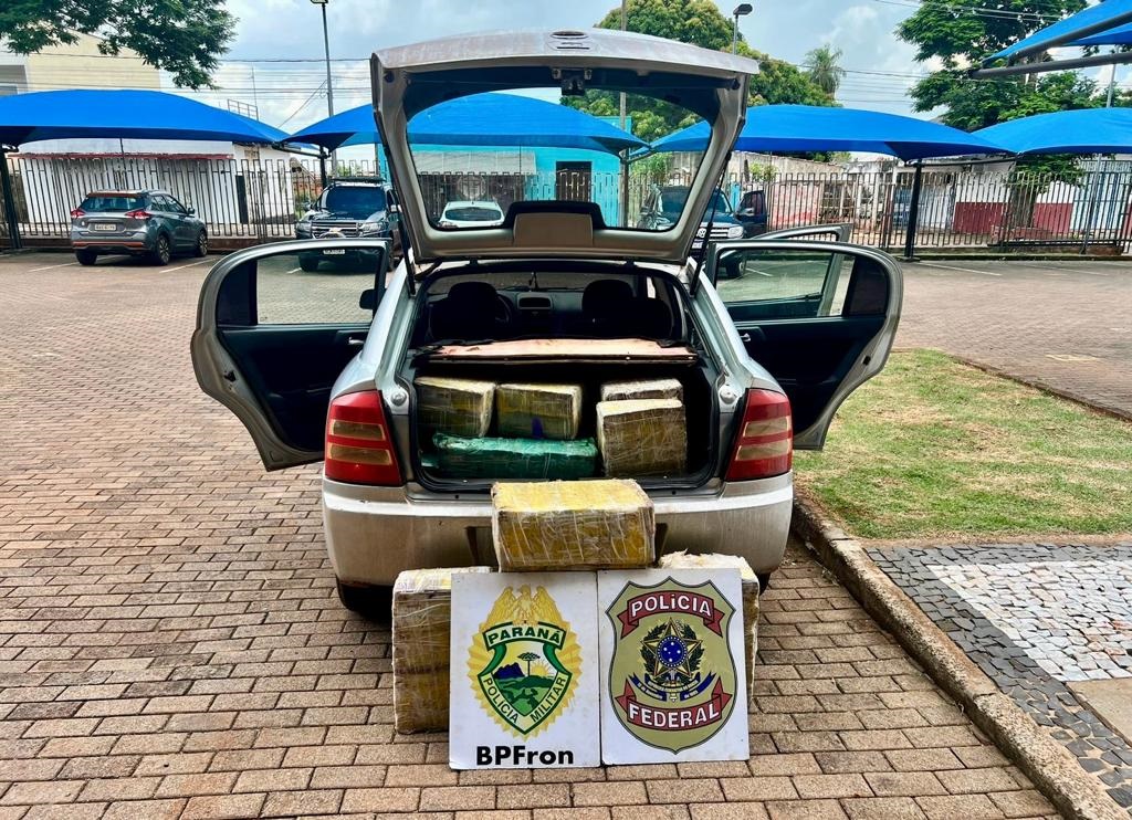 PMPR apreende 1,2 tonelada de drogas e 900 caixas de cigarros contrabandeados no oeste do Estado