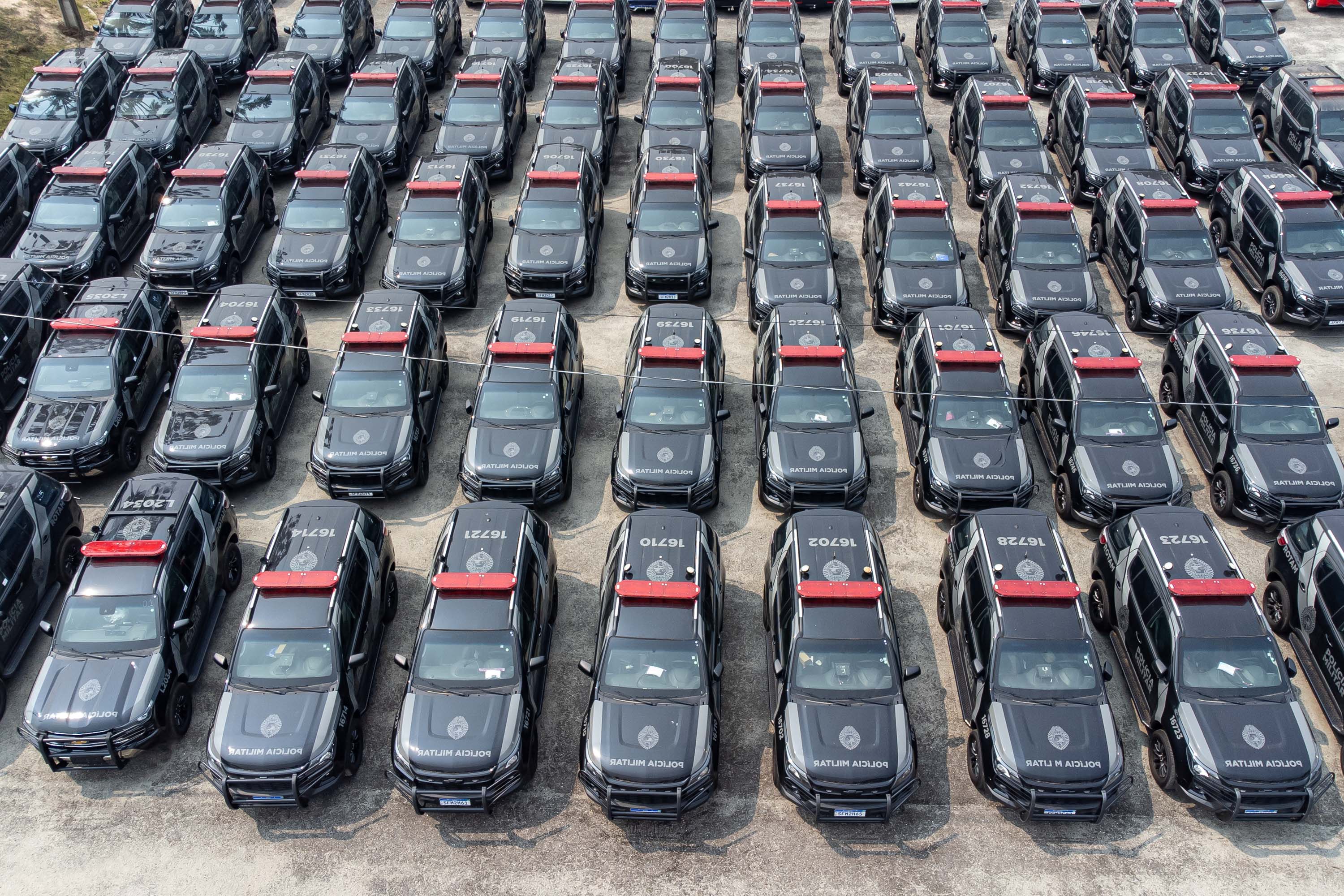 Governador inaugura sede do Batalhão de Patrulha Escolar e entrega 52 viaturas da Rotam