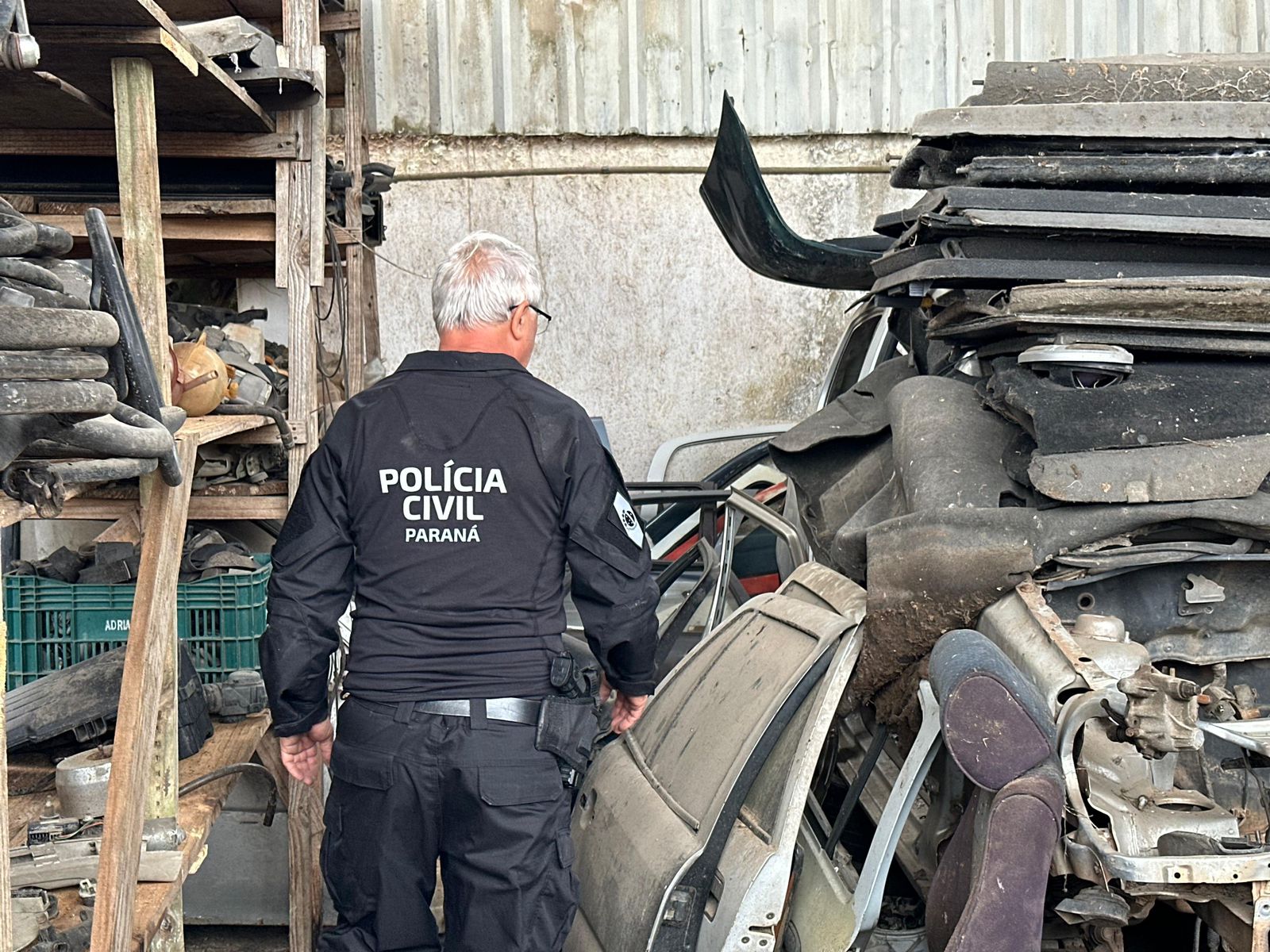 PCPR prende quatro pessoas em operação contra o furto e receptação de fios de cobre em Curitiba