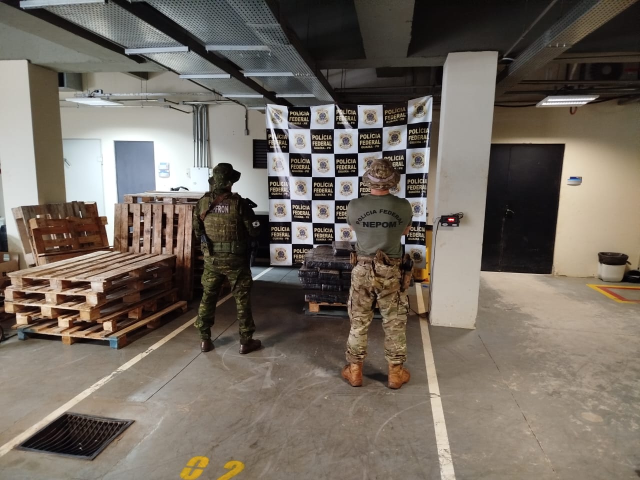 PMPR apreende mais de 400 kg de maconha em Guaíra