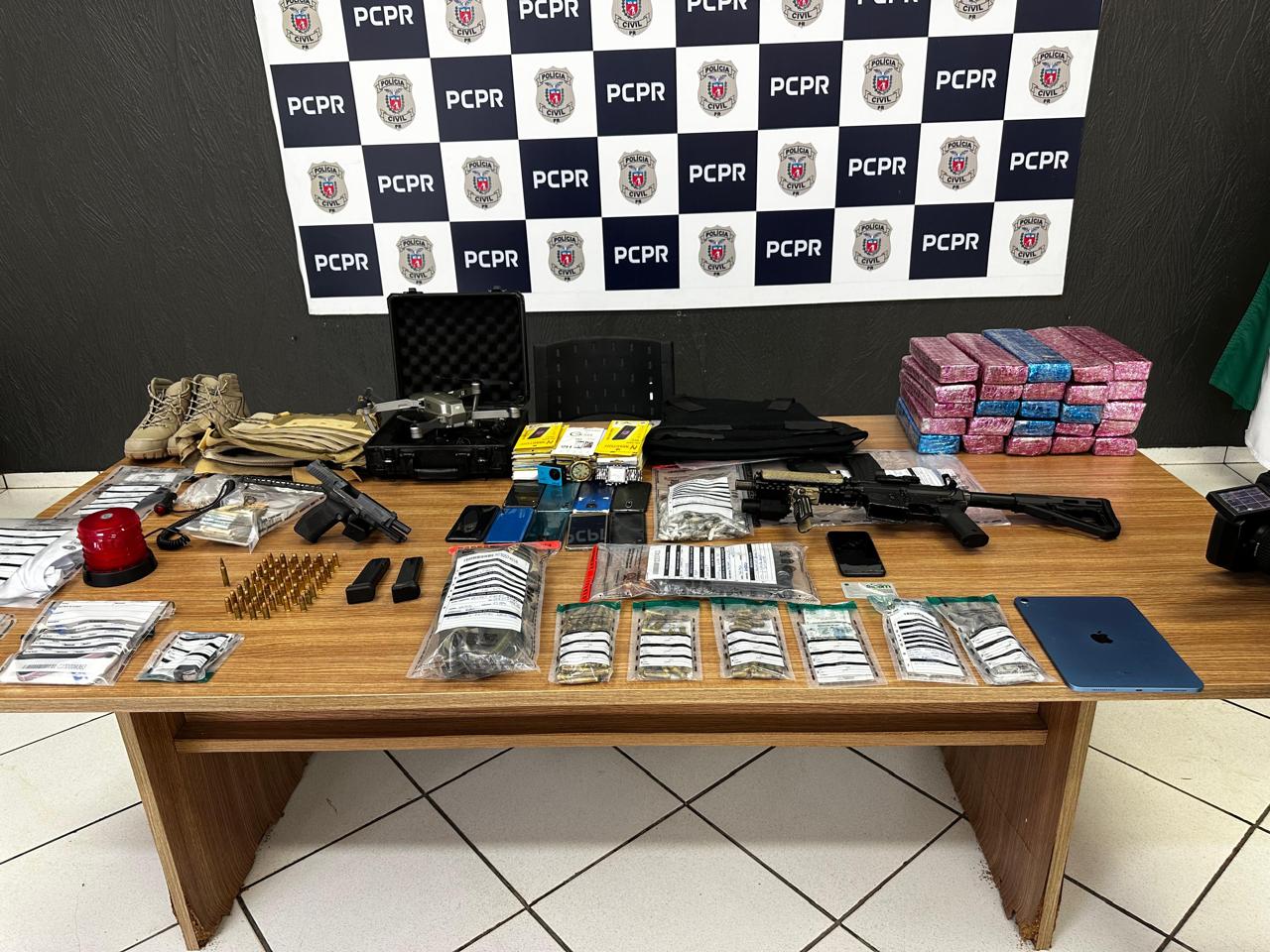 PCPR prende seis pessoas em operação contra grupo armado em Foz do Iguaçu