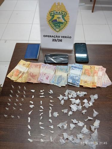 PMPR realiza apreensão de drogas durante o Verão Maior Paraná em Matinhos
