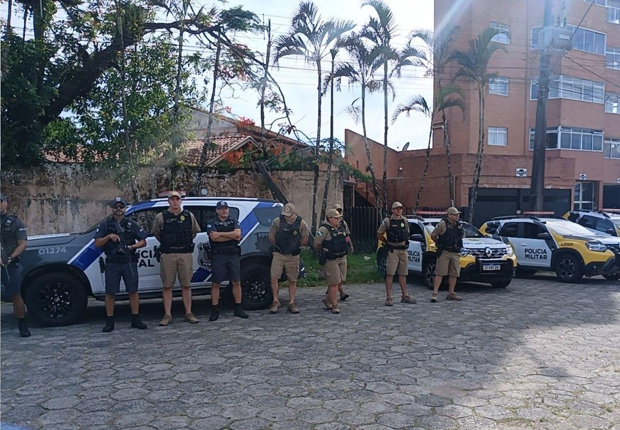 PMPR e Polícia Penal cumprem mandado de prisão por tráfico de drogas em Guaratuba