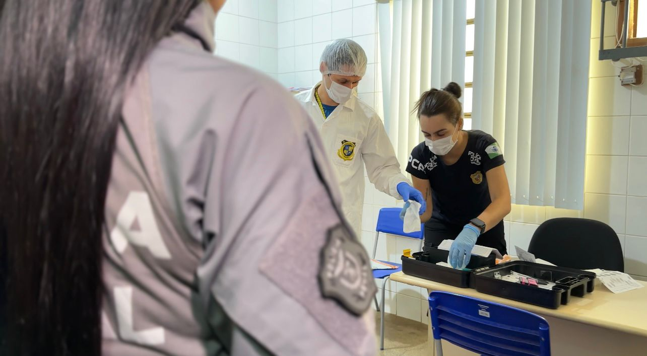 Paraná amplia banco de perfis genéticos para casos criminais com coleta em Foz do Iguaçu