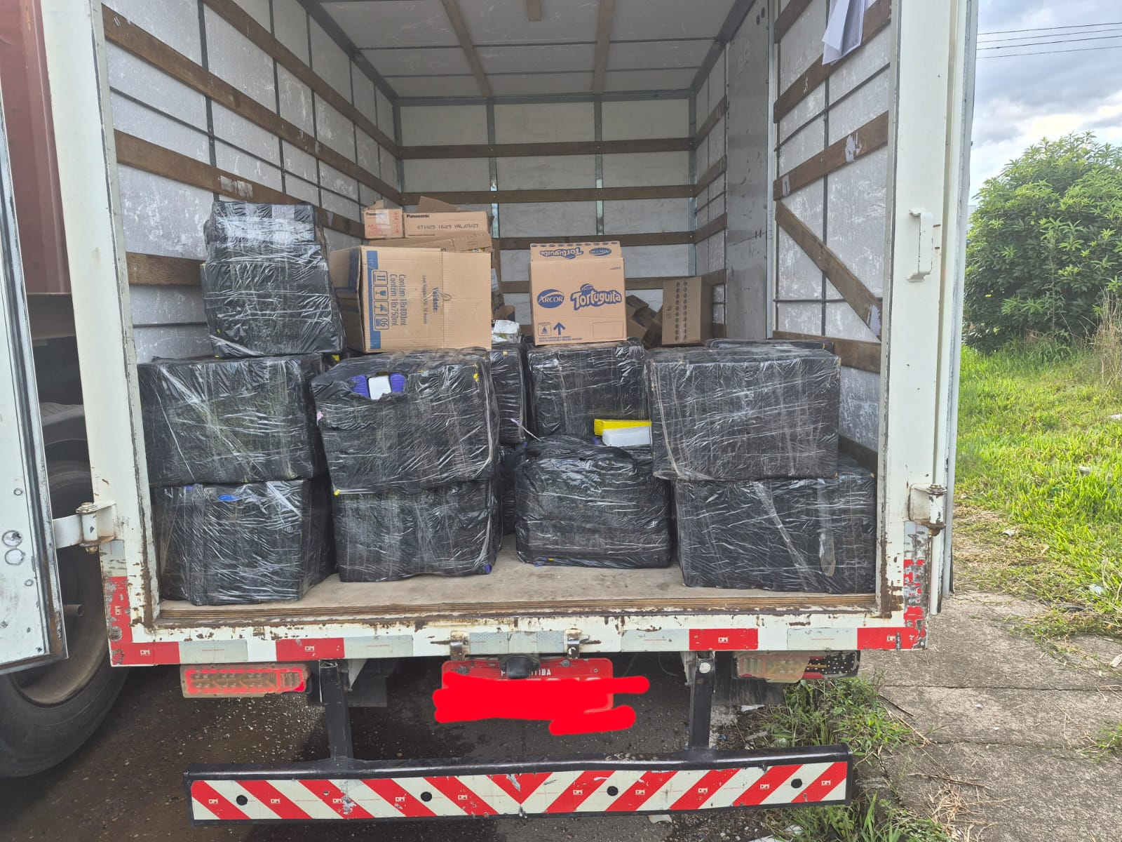 PMPR apreende mais de 600 quilos de maconha em São José dos Pinhais