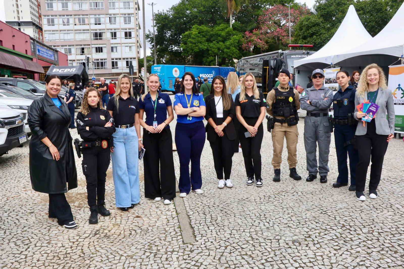 Forças de segurança participam do evento Mulheres em Ação em Curitiba