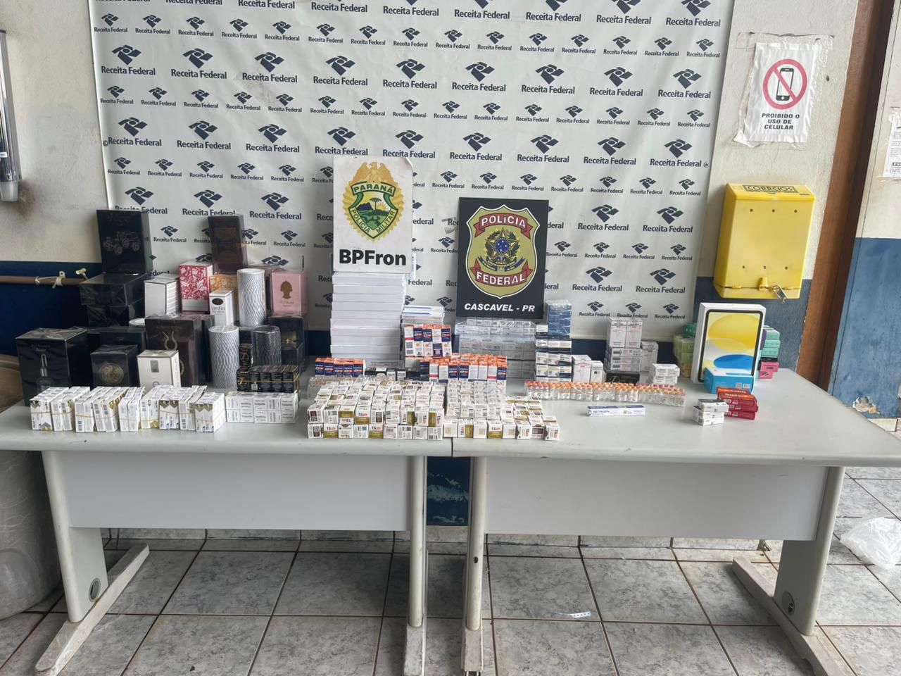PMPR e PF apreendem anabolizantes e medicamentos contrabandeados avaliados em mais de R$ 2 milhões na BR-277