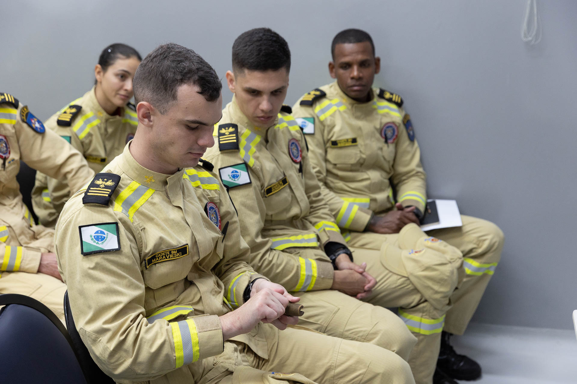 Cadetes do Corpo de Bombeiros fazem treinamento sobre produtos perigosos na Sanepar