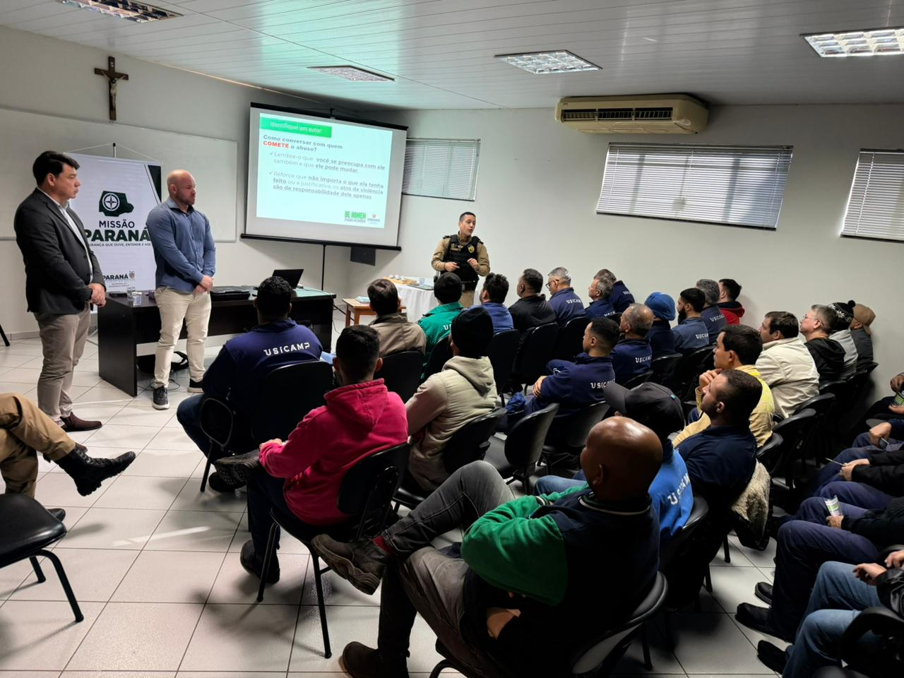 Forças de segurança realizam simulado de sinistro de trânsito em Maringá