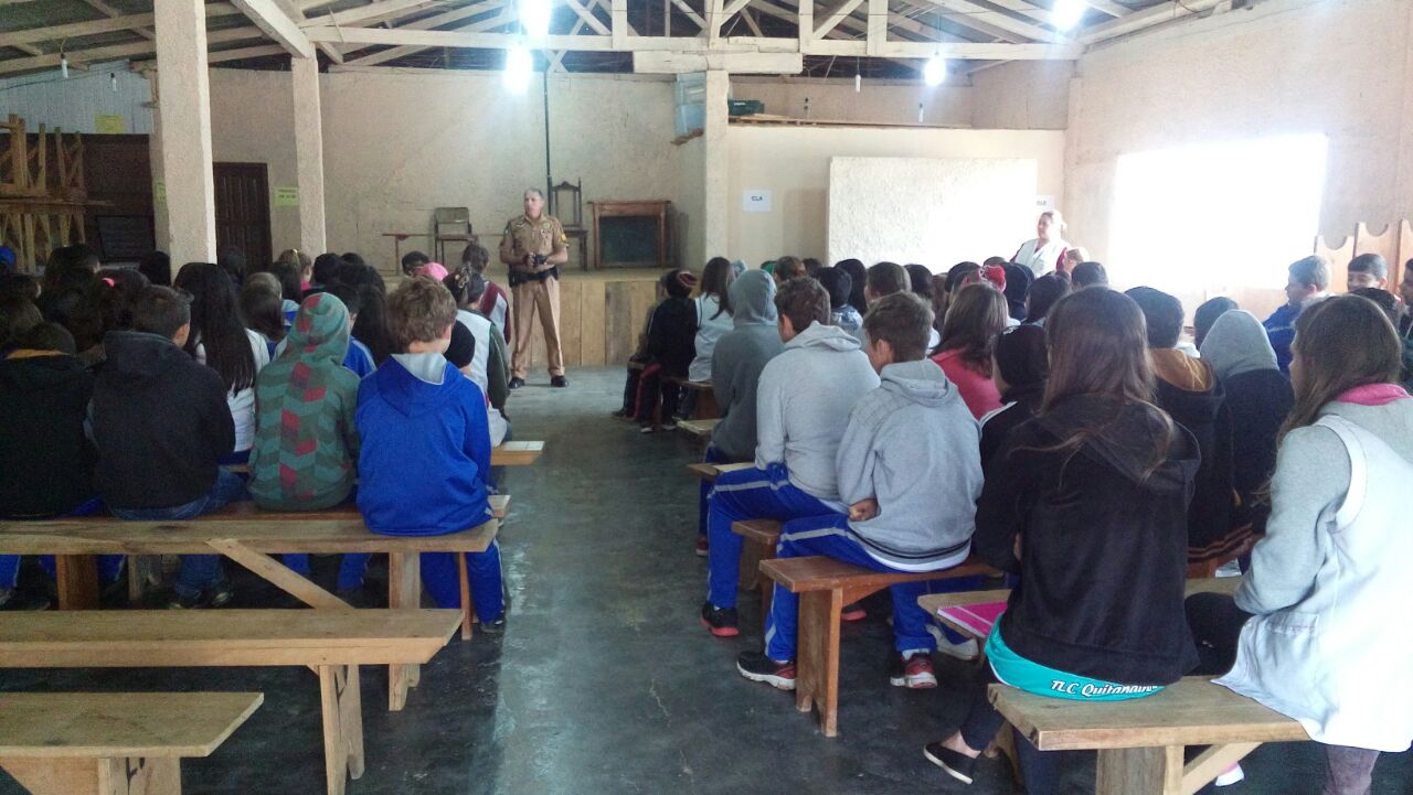 Conselhos Comunitários constroem política de segurança participativaJuntos, população e polícia debatem e planejam as estratégias mais adequadas a cada bairro ou cidade do Paraná.Foto: Divulgação Conseg/PR