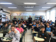 Integrantes do Em Frente Brasil falam sobre projeto a alunos de São José dos Pinhais