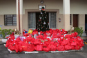 Natal Solidário da PM presenteia mais de 180 crianças com brinquedos, brincadeiras e Papai Noel em Curitiba (PR) 
