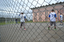 Presos da Penitenciária Estadual de Ponta Grossa disputam campeonato de futsal 