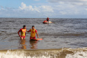 Mortes por afogamento caem 53,3% nas praias do Paraná durante a temporada de verão