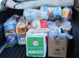 Policiais militares do COPOM de Londrina arrecadam alimentos para famílias carentes